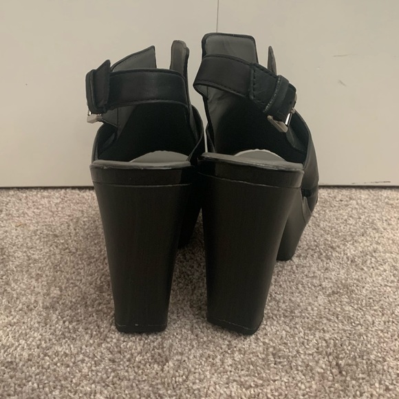 Kenneth Cole Reaction Criss Cross Leather Heels Booties small Platform - Picture 2 of 8